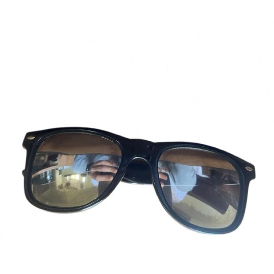 Splendid Vintage French Styling Black Frame Shiny Sunglass